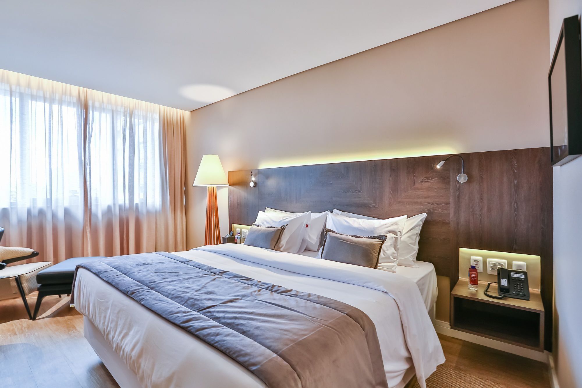 Hotel Clarion Goiânia Orion Extérieur photo A bedroom at the hotel